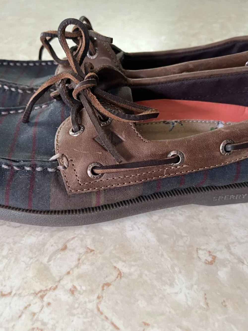 NWOB Sperry Top Sider Mens Sz 7.5 AO Ltd Edition Plaid Oil Cloth and Leather